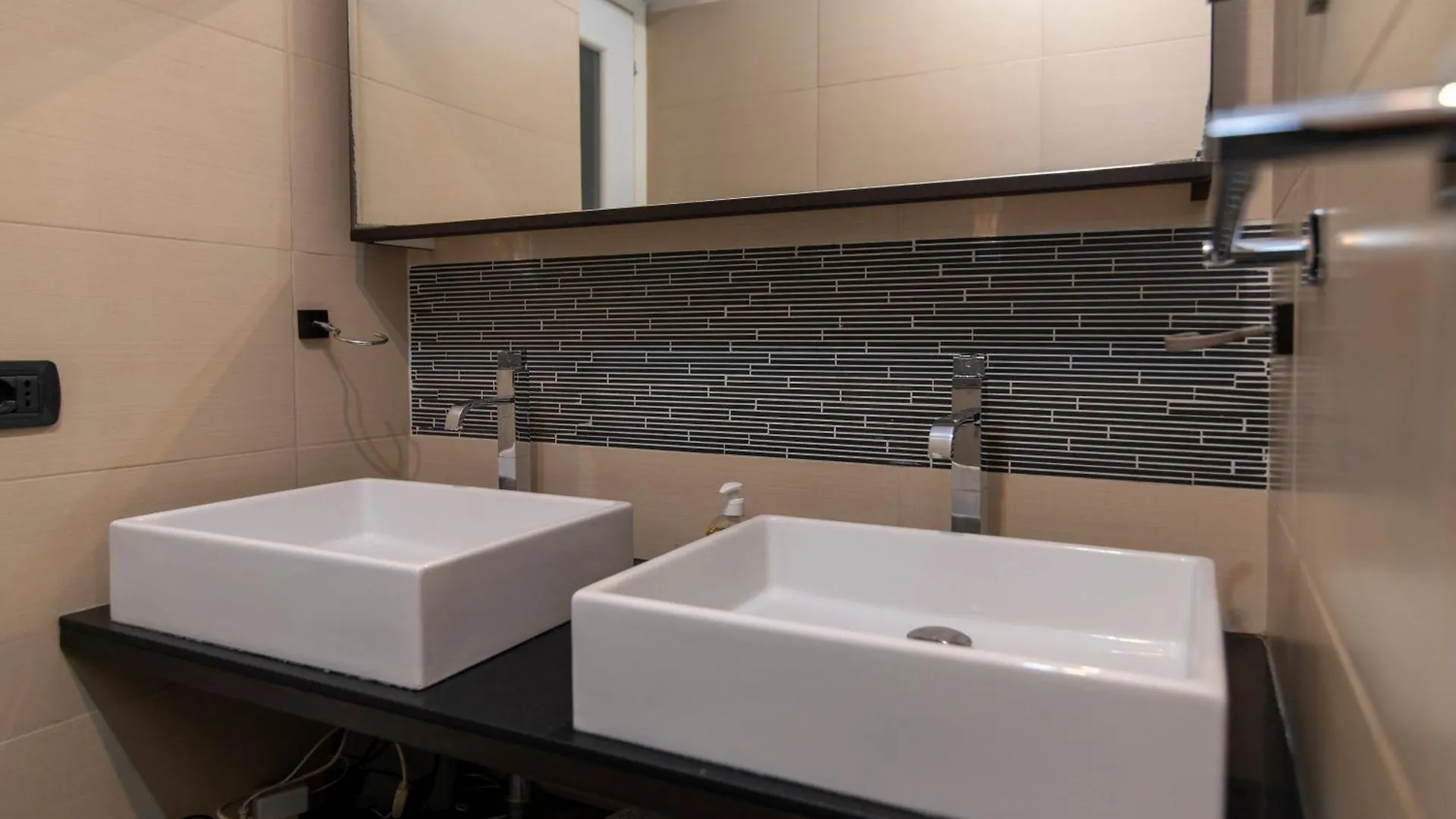Apartment Marconi 2833 Roma Italia